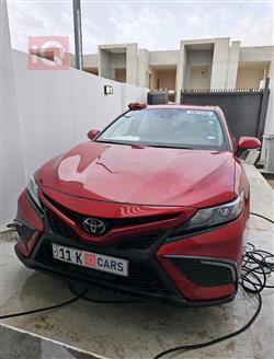 تۆیۆتا کامری